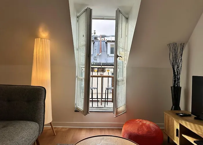 Apartamento Celine 31 Bright Between Champs Elysee And Eiffel Tower Paris