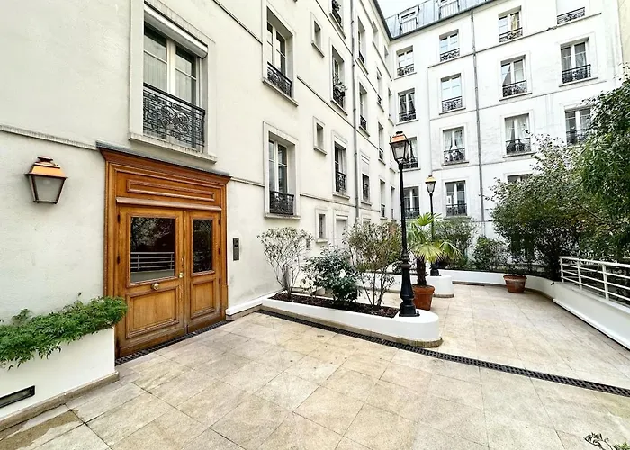 Apartamento Celine 31 Bright Between Champs Elysee And Eiffel Tower *