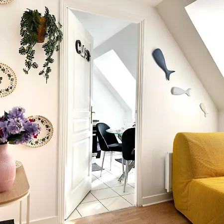 Celine 31 Bright Between Champs Elysee And Eiffel Tower Apartman Párizs