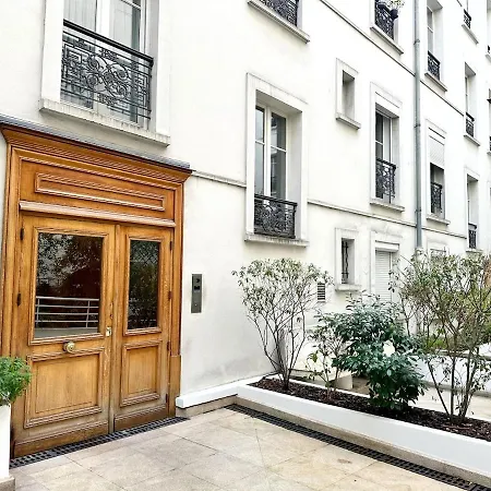 Apartman Celine 31 Bright Between Champs Elysee And Eiffel Tower Párizs